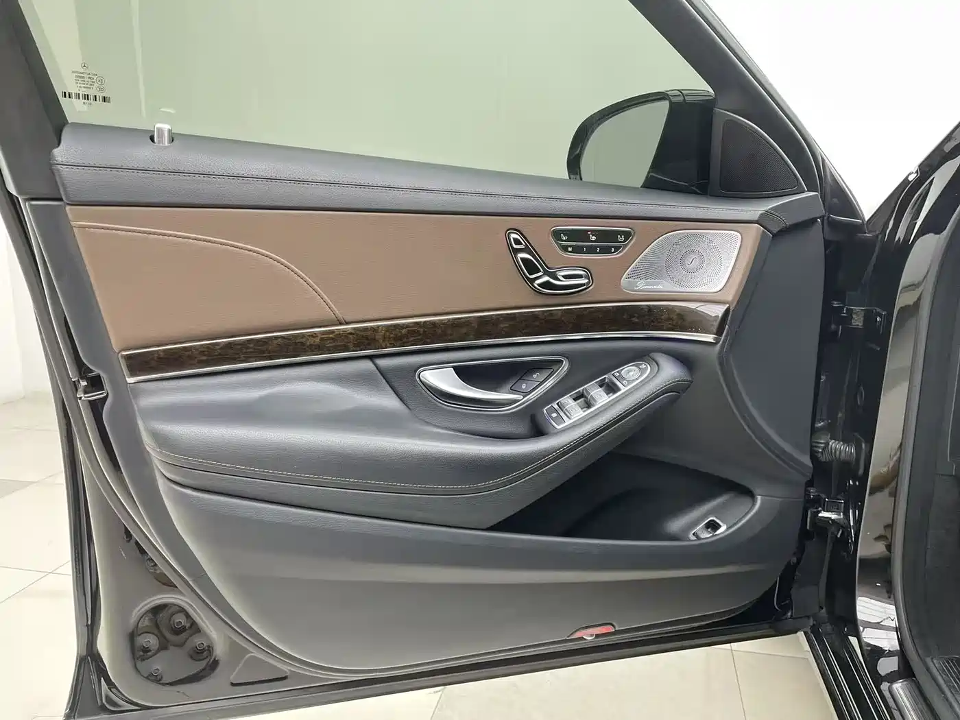 Mercedes-Benz S-Class 2014 S 320 L Business фото 16