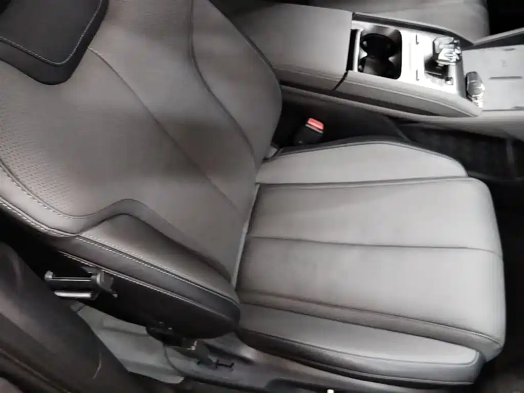 BYD Qin L 2025 DM-i Smart Drive Edition 120KM Surpassing фото 25
