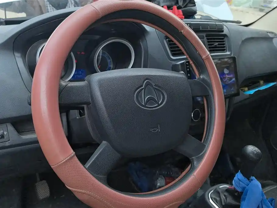 CHANGAN CHANGAN RUIXING M60