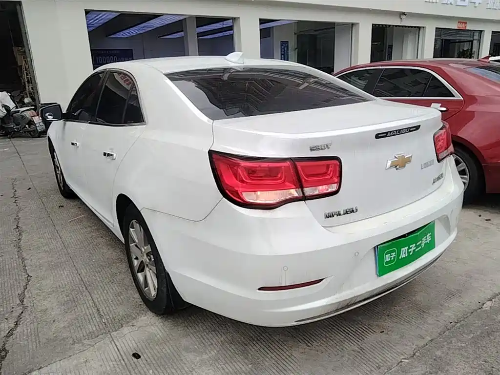 Chevrolet Malibu 2017 1.5T Automatic Luxury Edition фото 5
