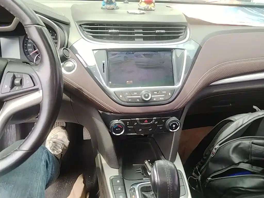 Chevrolet Malibu 2017 1.5T Automatic Luxury Edition фото 13