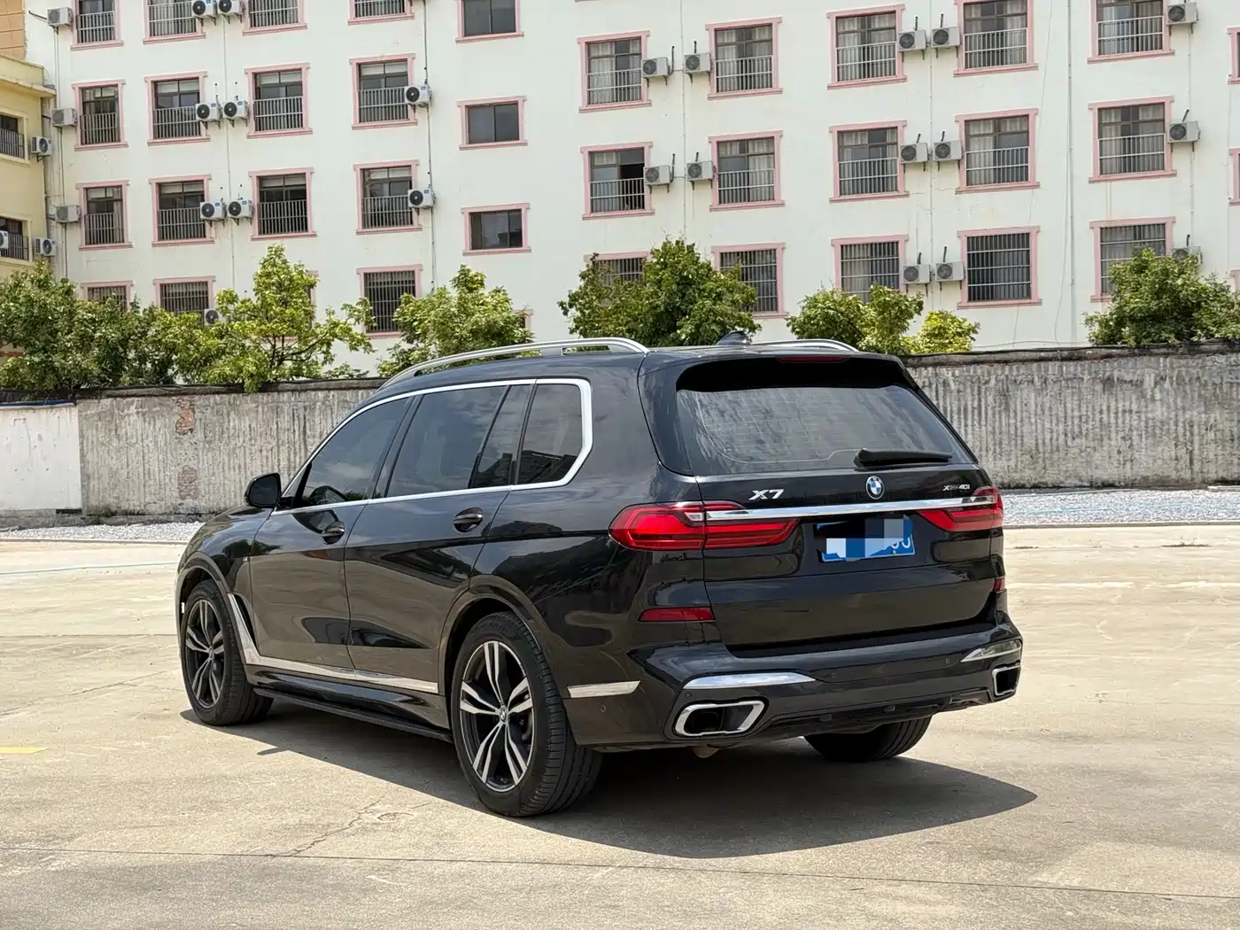 BMW X7 2021 Facelift xDrive40i Premium M Sport Package фото 7