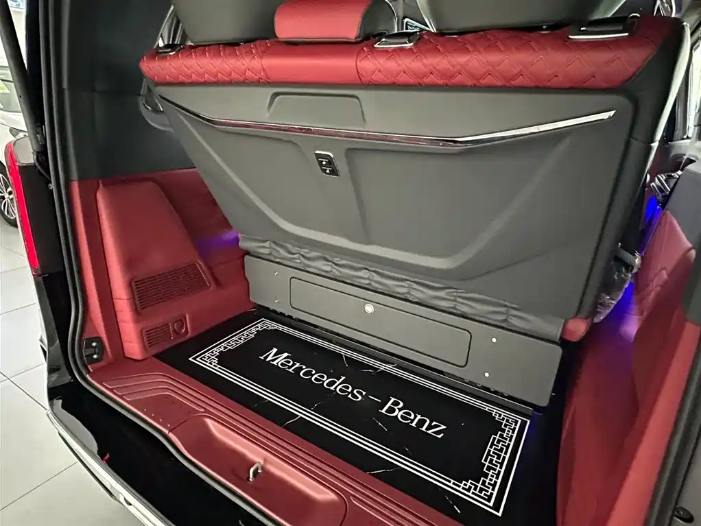 Mercedes-Benz Vito 2024 2.0T Business 7-Seater фото 25