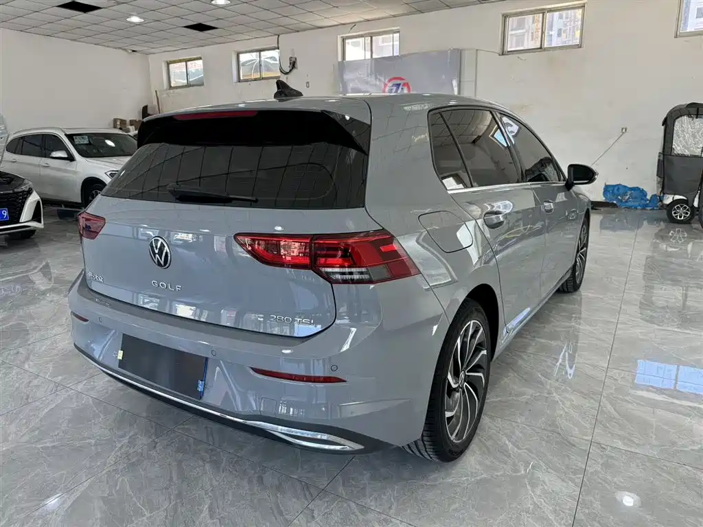 Volkswagen Golf 2023 280TSI DSG Pro фото 6