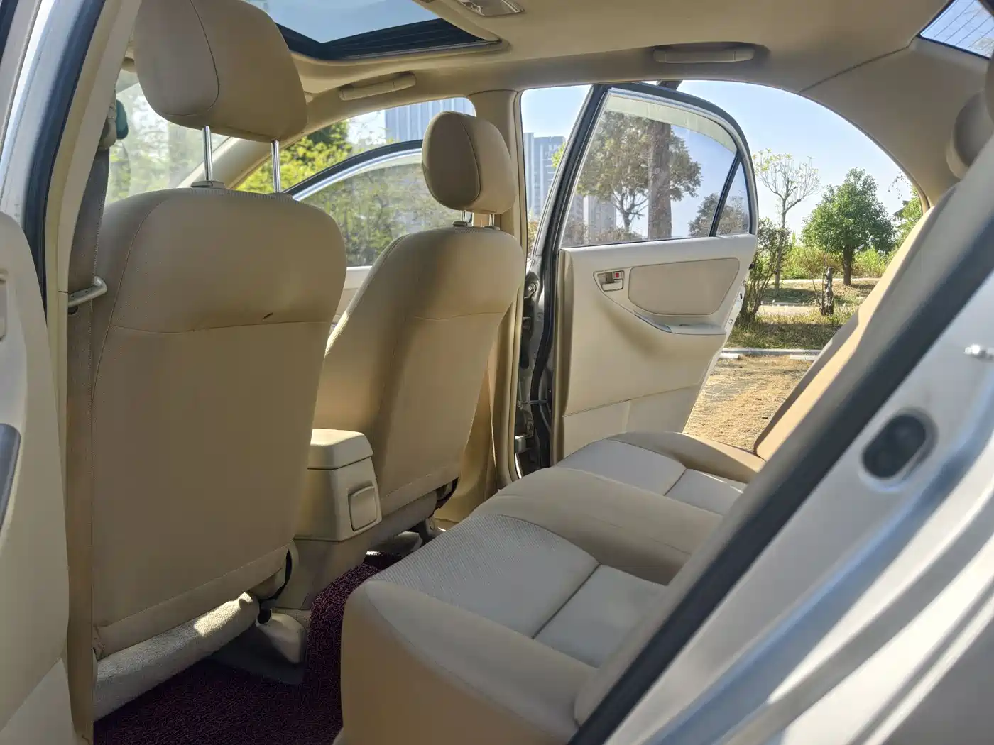 Toyota Corolla 2013 1.6L Automatic Excellence Edition фото 8