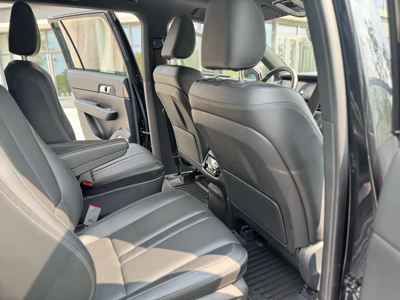 Li Auto Li ONE 2020 Extended Range 6-seater фото 4
