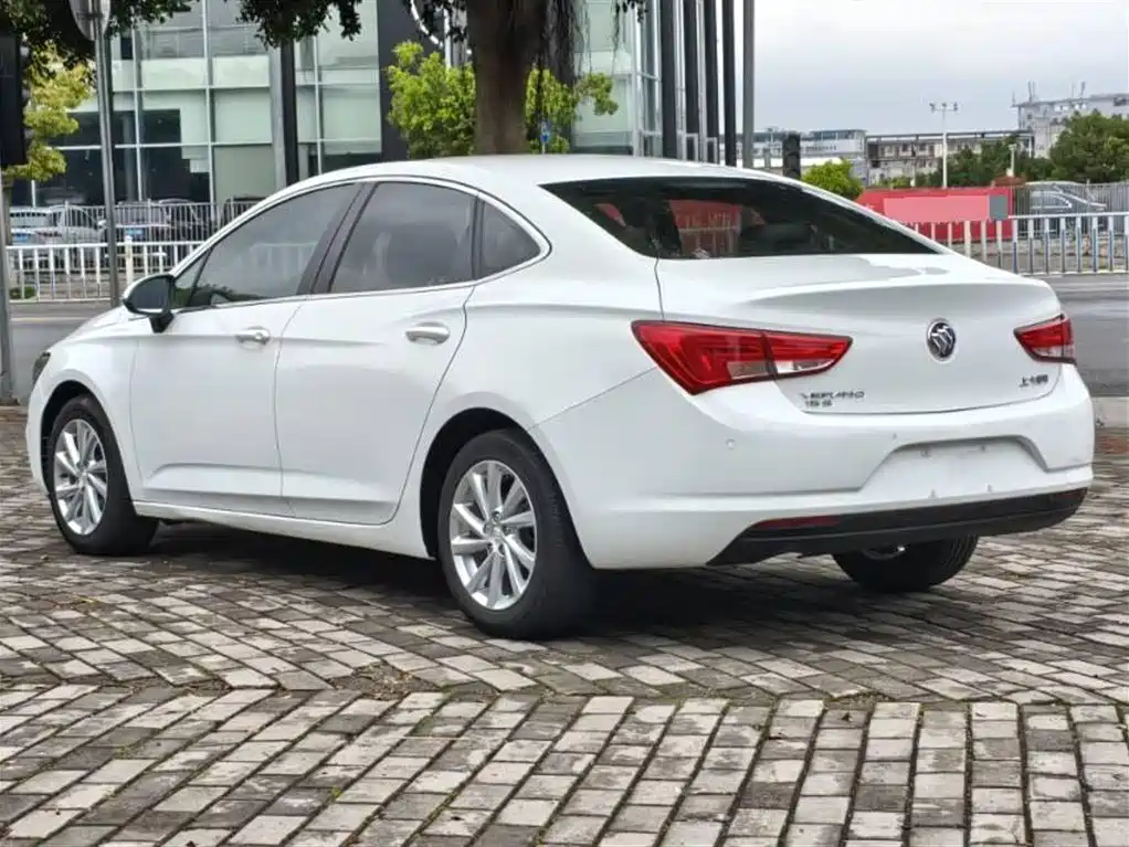Buick Verano 2018 Sedan 15S Automatic Leading фото 7