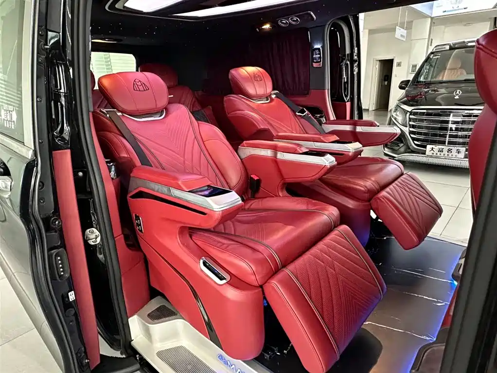 Mercedes-Benz Vito 2021 2.0T Business Edition 7-seater фото 14