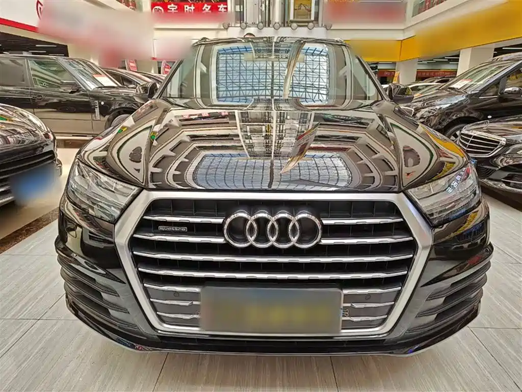 Audi Q7 2018 45 TFSI S line Sport фото 4