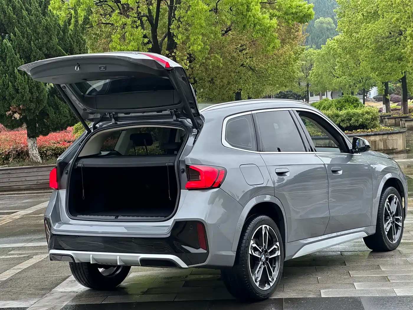 BMW X1 2023 xDrive25Li X Design Package фото 18