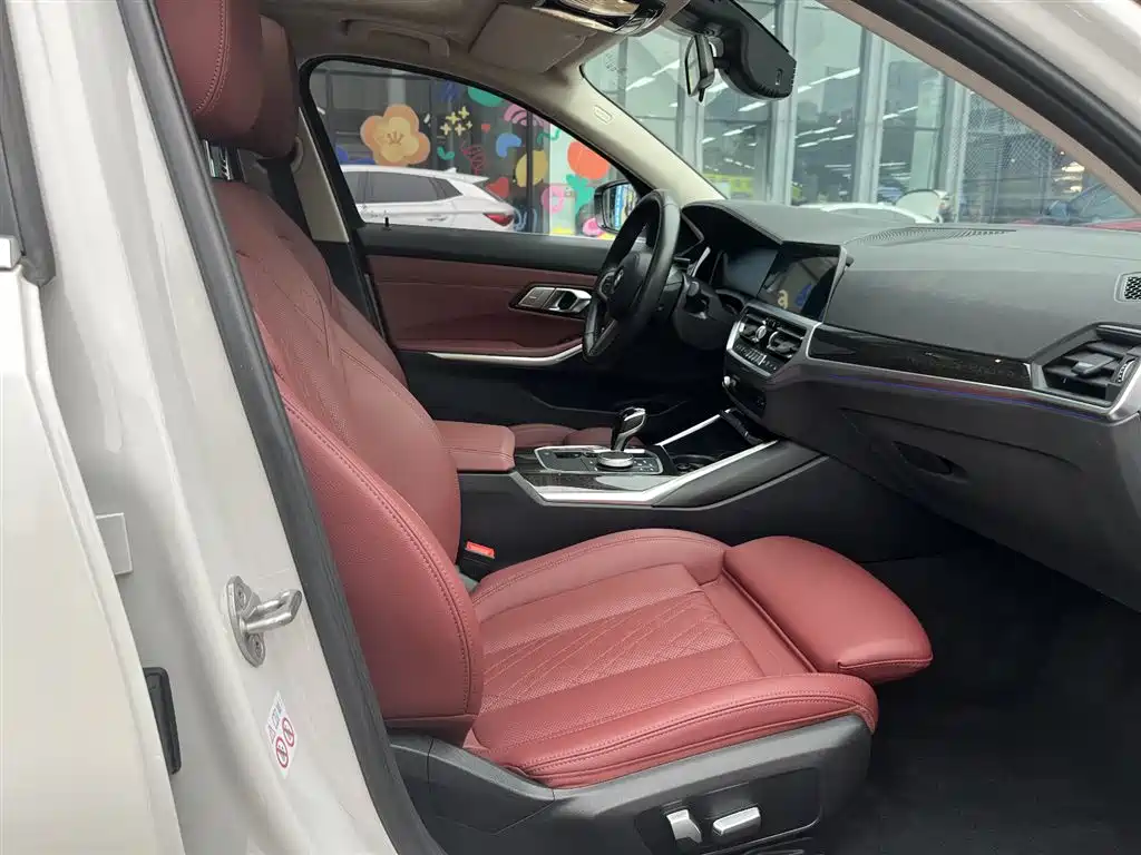 BMW 3 Series 2022 Facelift 325Li M Sport Package фото 33