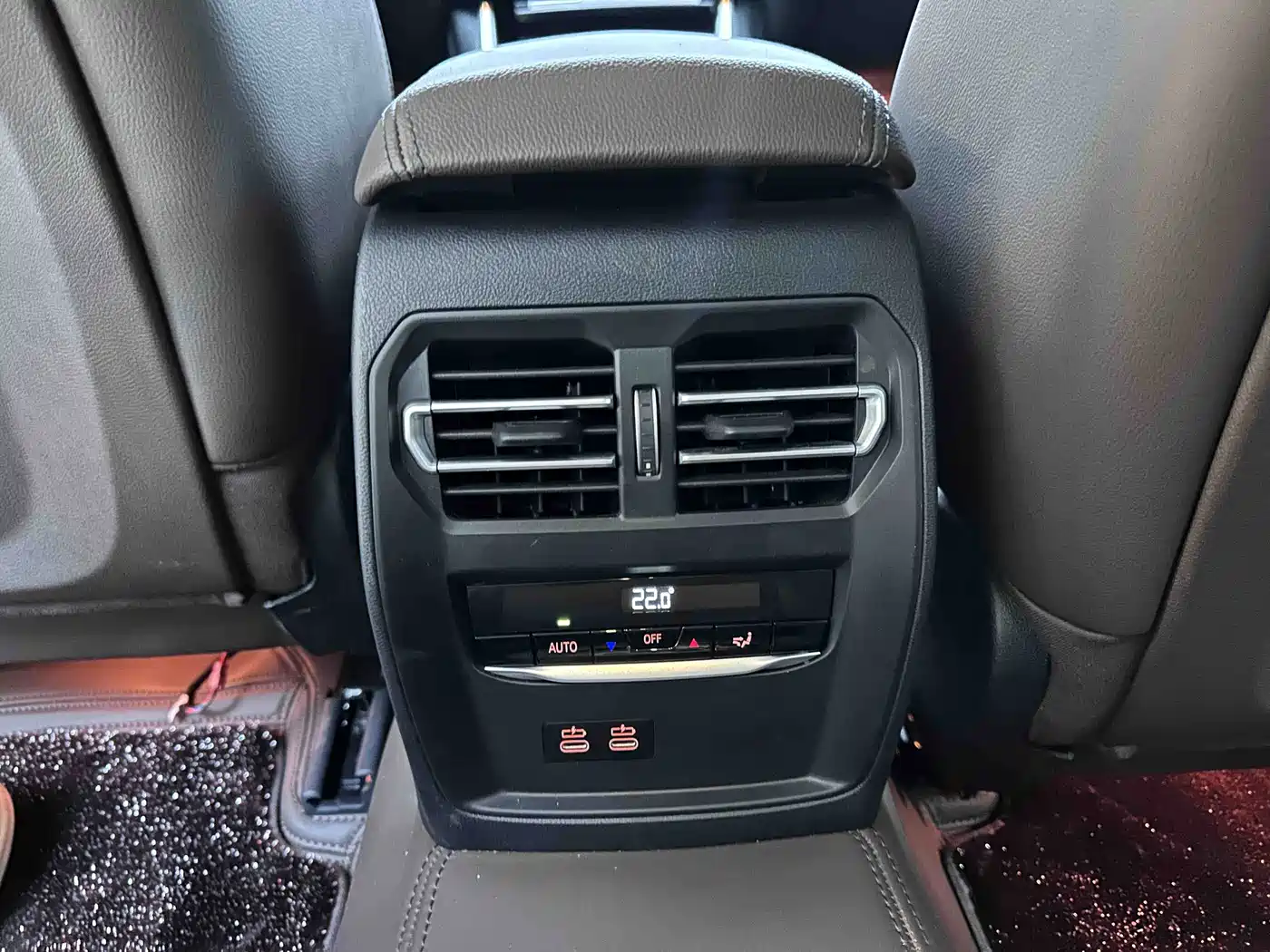 BMW 3 Series 2023 320Li M Sport Package фото 9