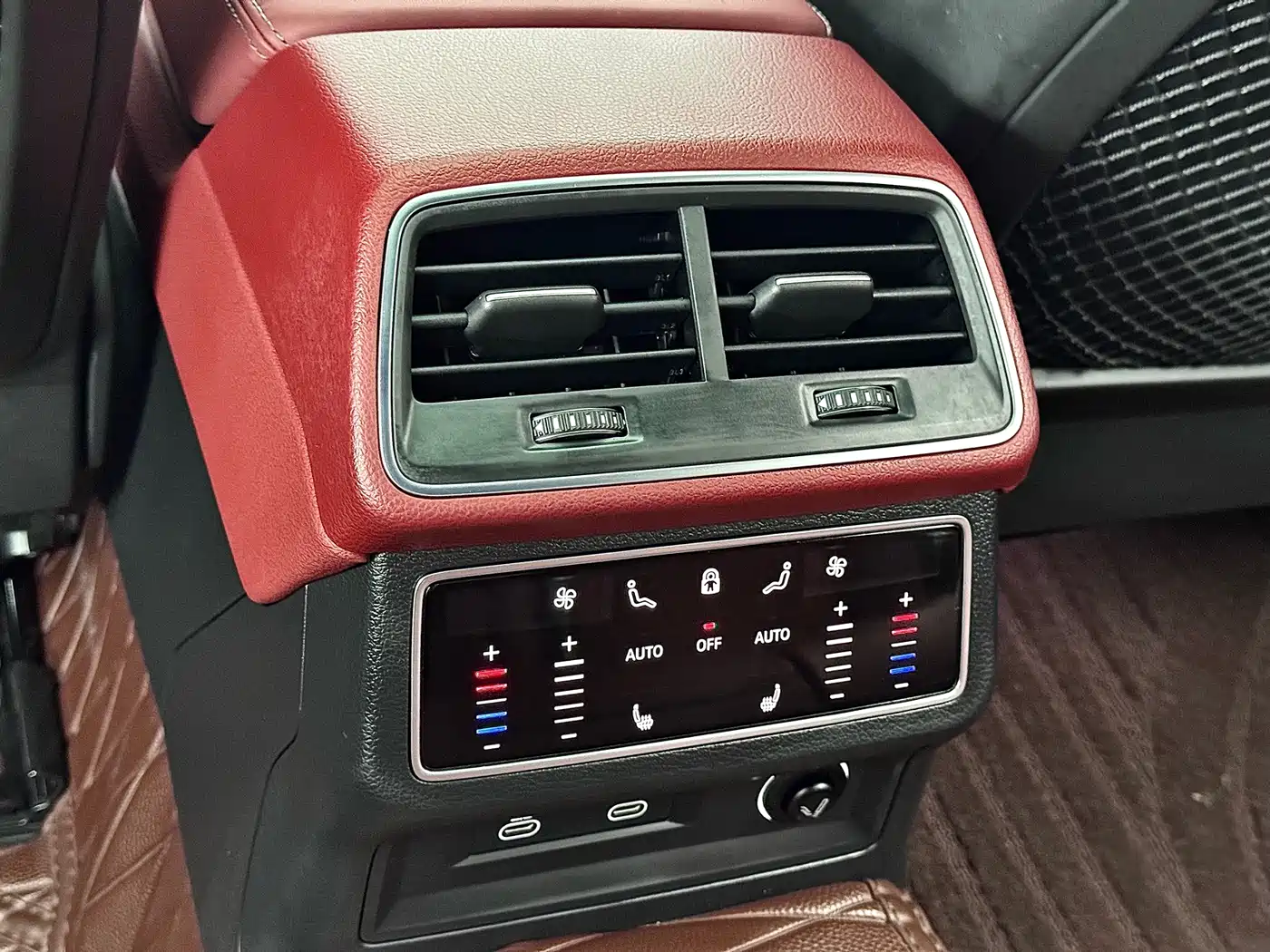 AUDI A7L