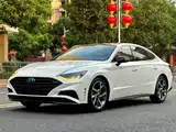 Photo 1 - Hyundai Sonata