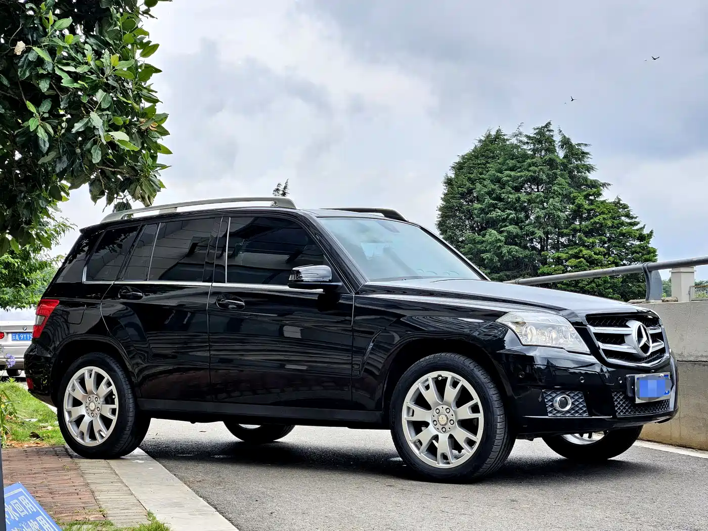 Mercedes-Benz GLK-Class (Import) 2011 GLK 300 4MATIC Fashion фото 3