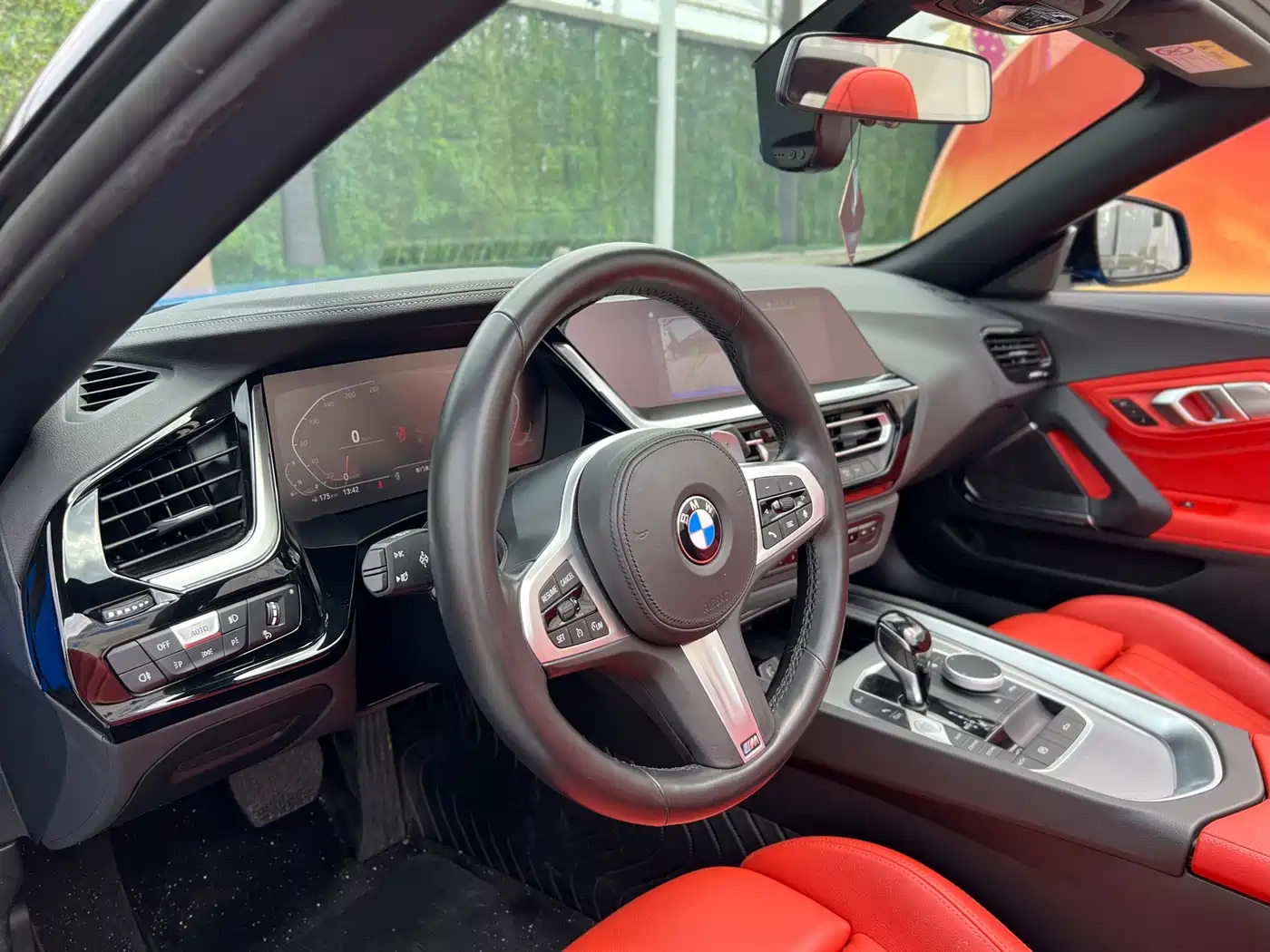 BMW Z4 2019 sDrive 25i M Sport Shadow Edition фото 9