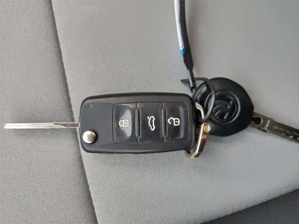 Škoda Fabia 2016 1.4L Automatic Car Enjoy Edition фото 17