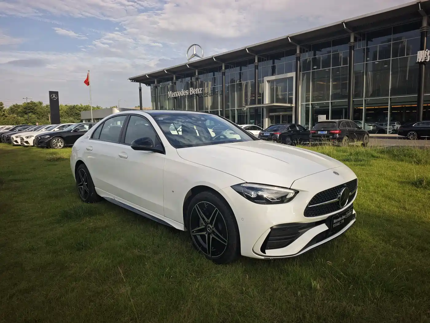 Mercedes-Benz C-Class 2025 C 260 L Night Sport Edition фото 3