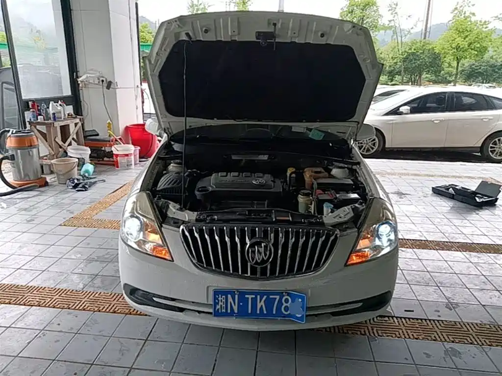 Buick Excelle 2015 1.5L Manual Classic фото 20