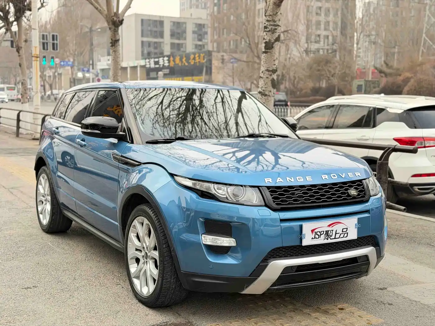 Land Rover Range Rover Evoque (Import) 2013 2.0T 5-door Dynamic Edition фото 3