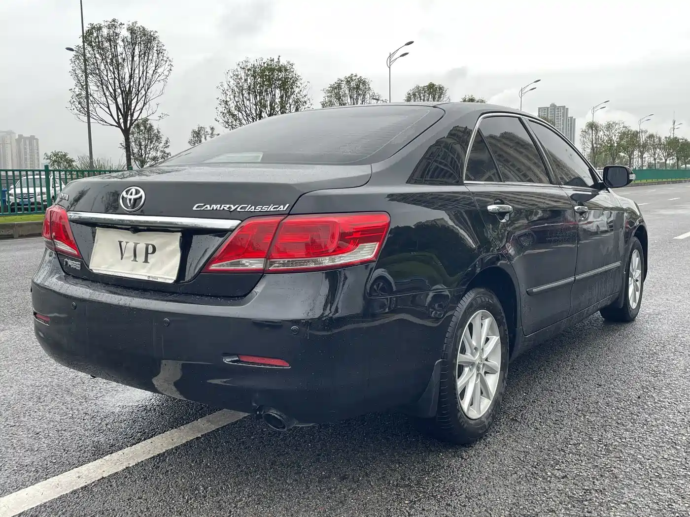 Toyota Camry 2015 2013 200G Classic Luxury Edition