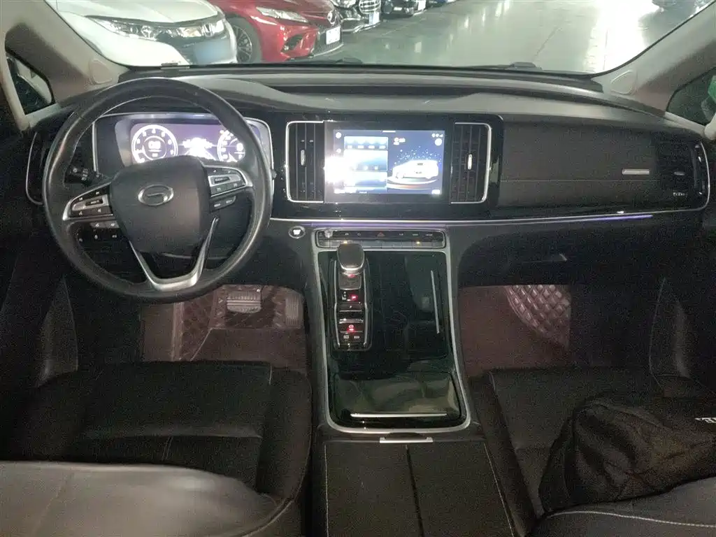 GAC Trumpchi Trumpchi M8 2021 Leading Show Series 390T Ultimate Edition фото 6