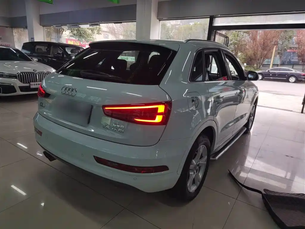 Audi Q3 2016 35 TFSI Fashion фото 7