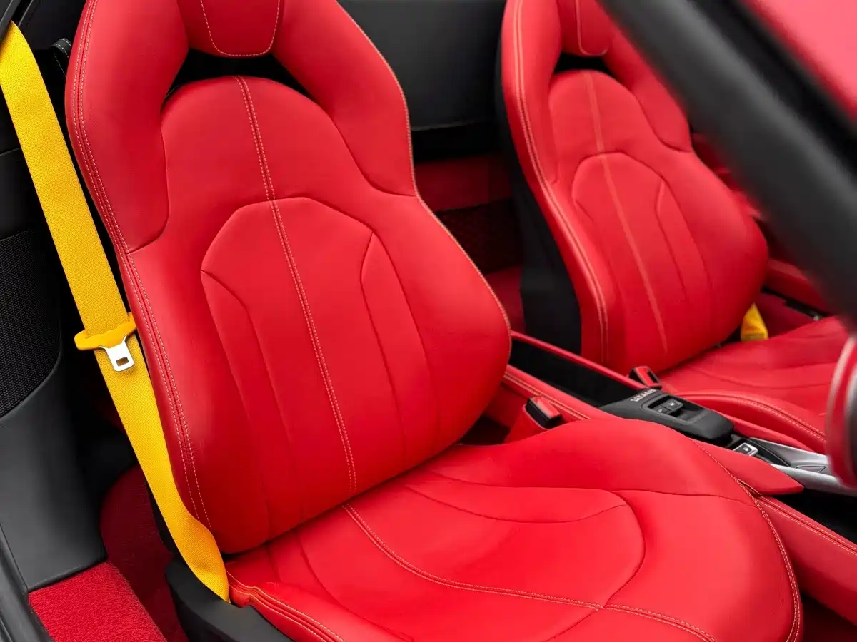 Ferrari F8 2021 2020 Spider 3.9T V8