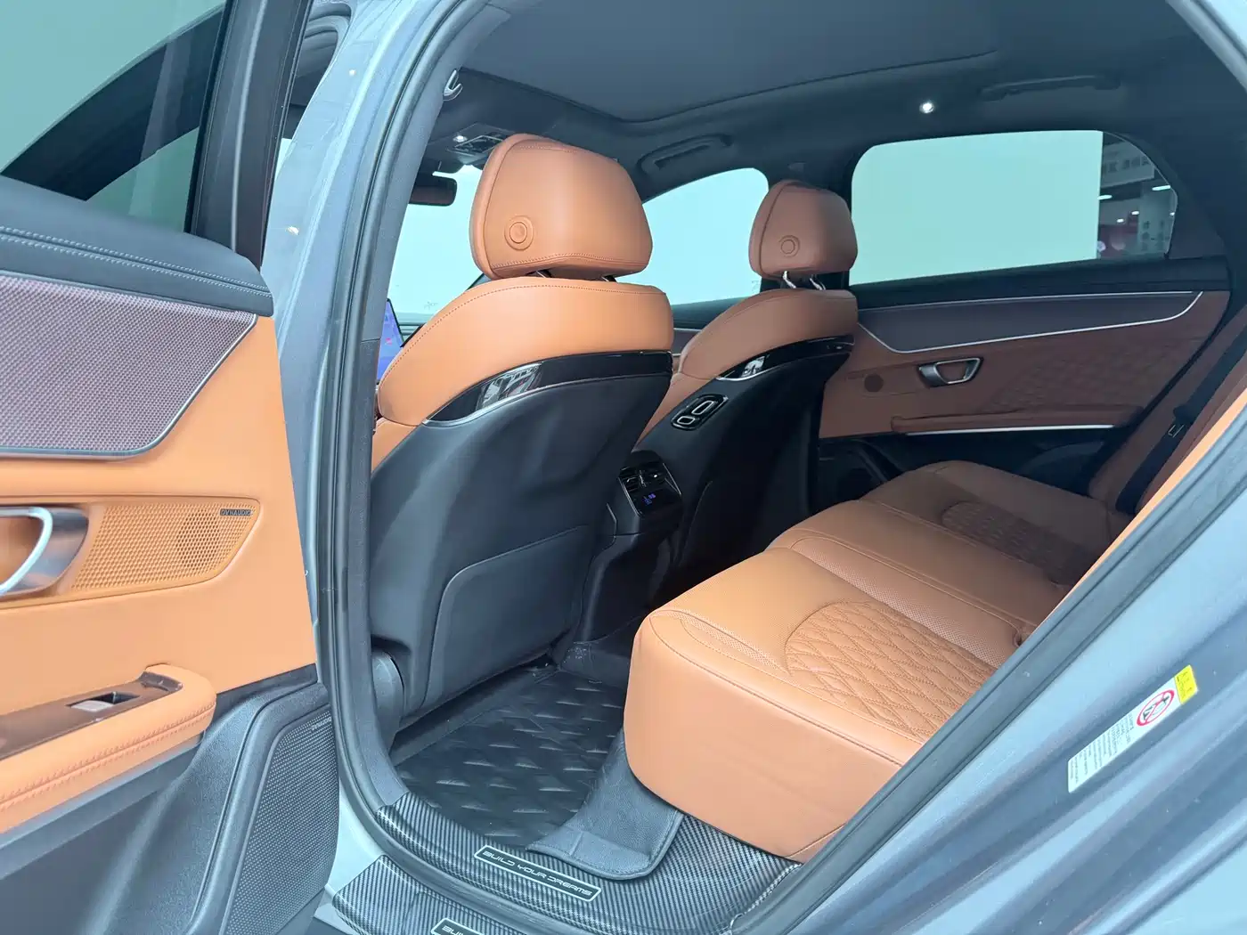 BYD Han 2022 DM-i 121KM Premium Edition фото 10