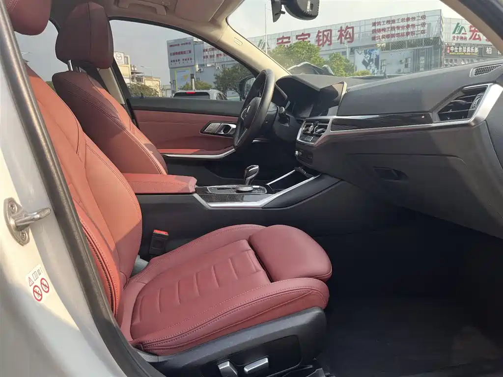 BMW 3 Series 2021 Facelift 325Li M Sport Package фото 32