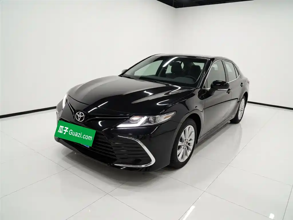 Toyota Camry 2023 2.0GVP Leading Edition