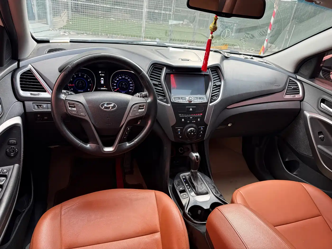 Hyundai Santa Fe 2013 Model 2.4L Automatic 2WD Comfort фото 9
