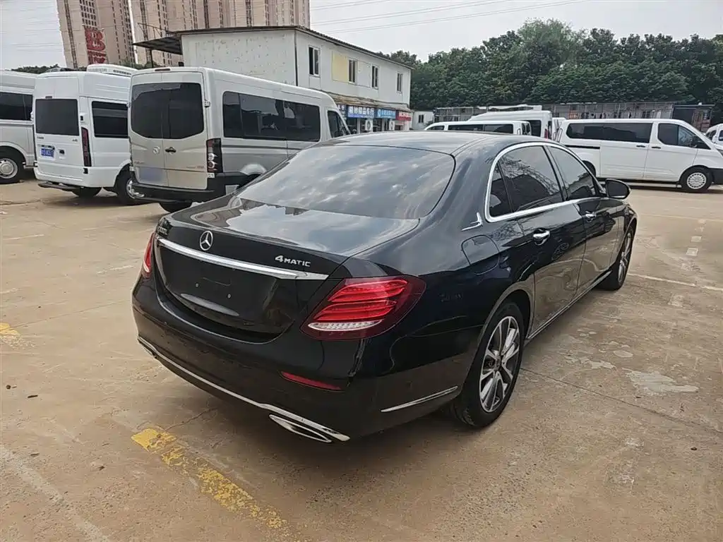 Mercedes-Benz E-Class 2019 E 200 L фото 7