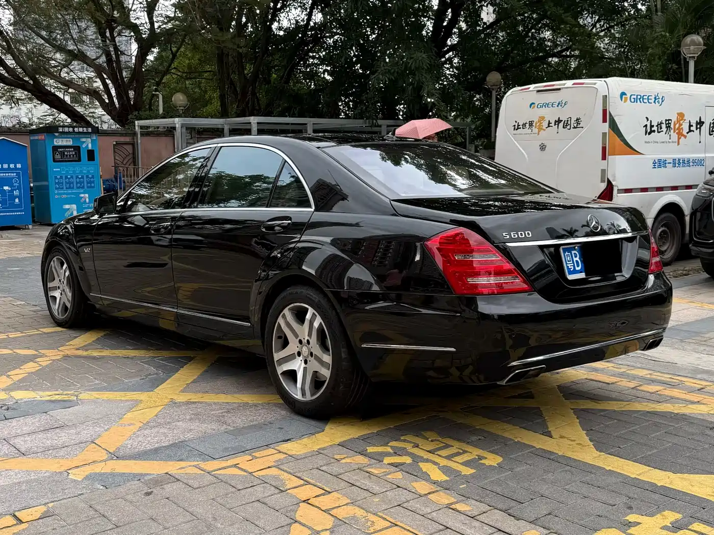 Mercedes-Benz S-Class 2010 S 600 L фото 15