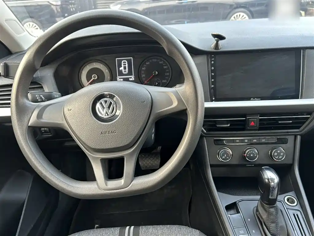 Volkswagen Lavida 2019 1.5L Automatic Trend Edition China VI фото 14