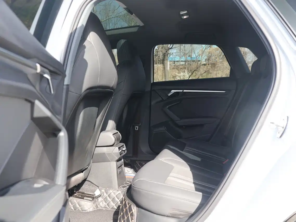 Audi A3 2022 A3L Limousine 35 TFSI Style Sport фото 8