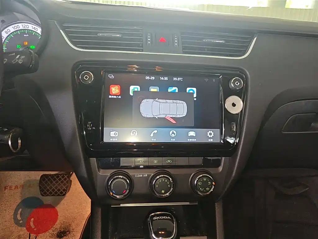 Škoda Octavia 2018 TSI230 DSG Luxury Edition фото 13