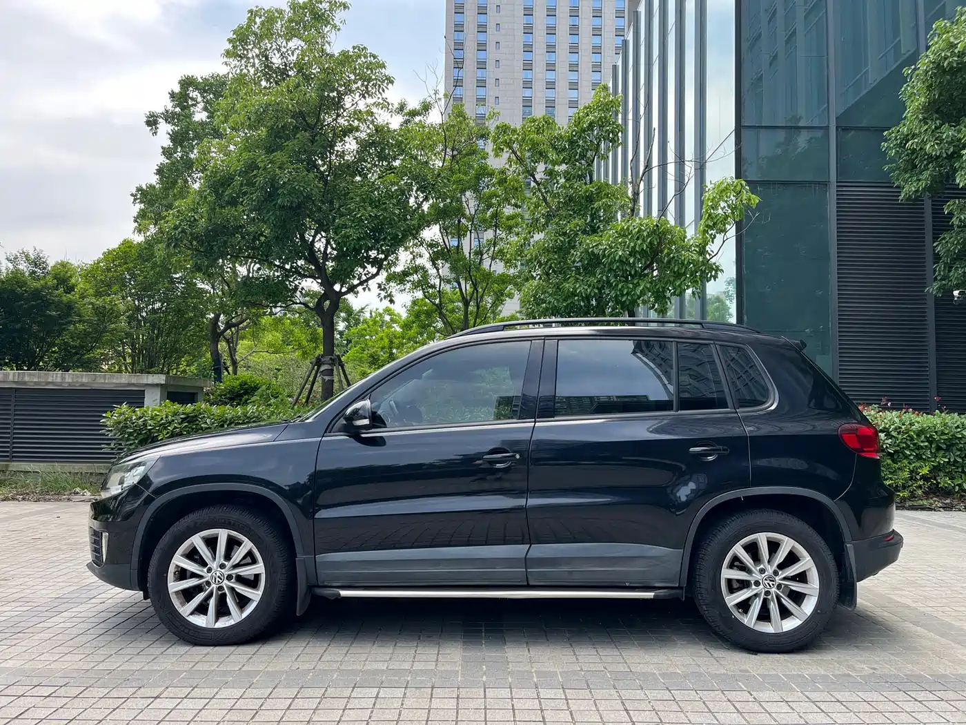 Volkswagen Tiguan 2015 1.8TSI Automatic 2WD Comfortline фото 9