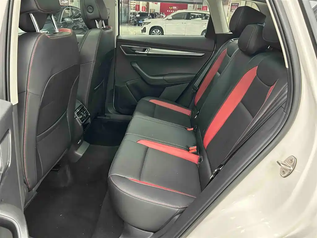 Škoda Karoq 2022 TSI280 Smart Brilliance Edition фото 14
