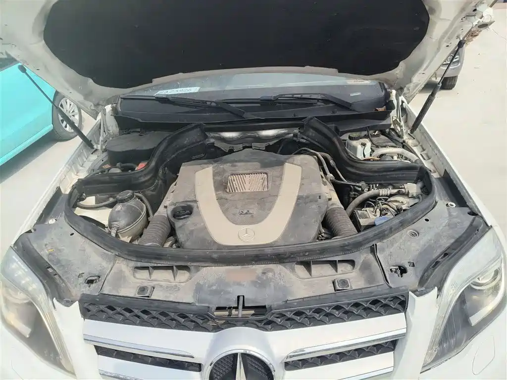 Mercedes-Benz GLK-Class 2013 Facelift GLK 300 4MATIC Luxury фото 16