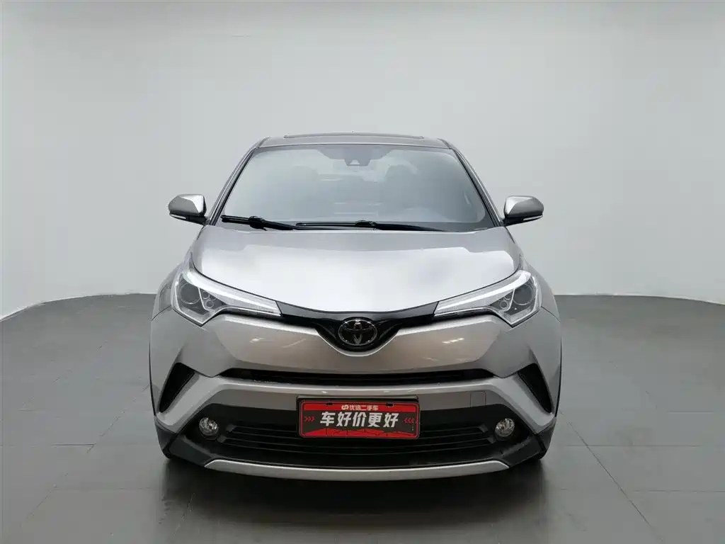 Toyota IZOA 2018 2.0L Yichi Edition China V фото 3