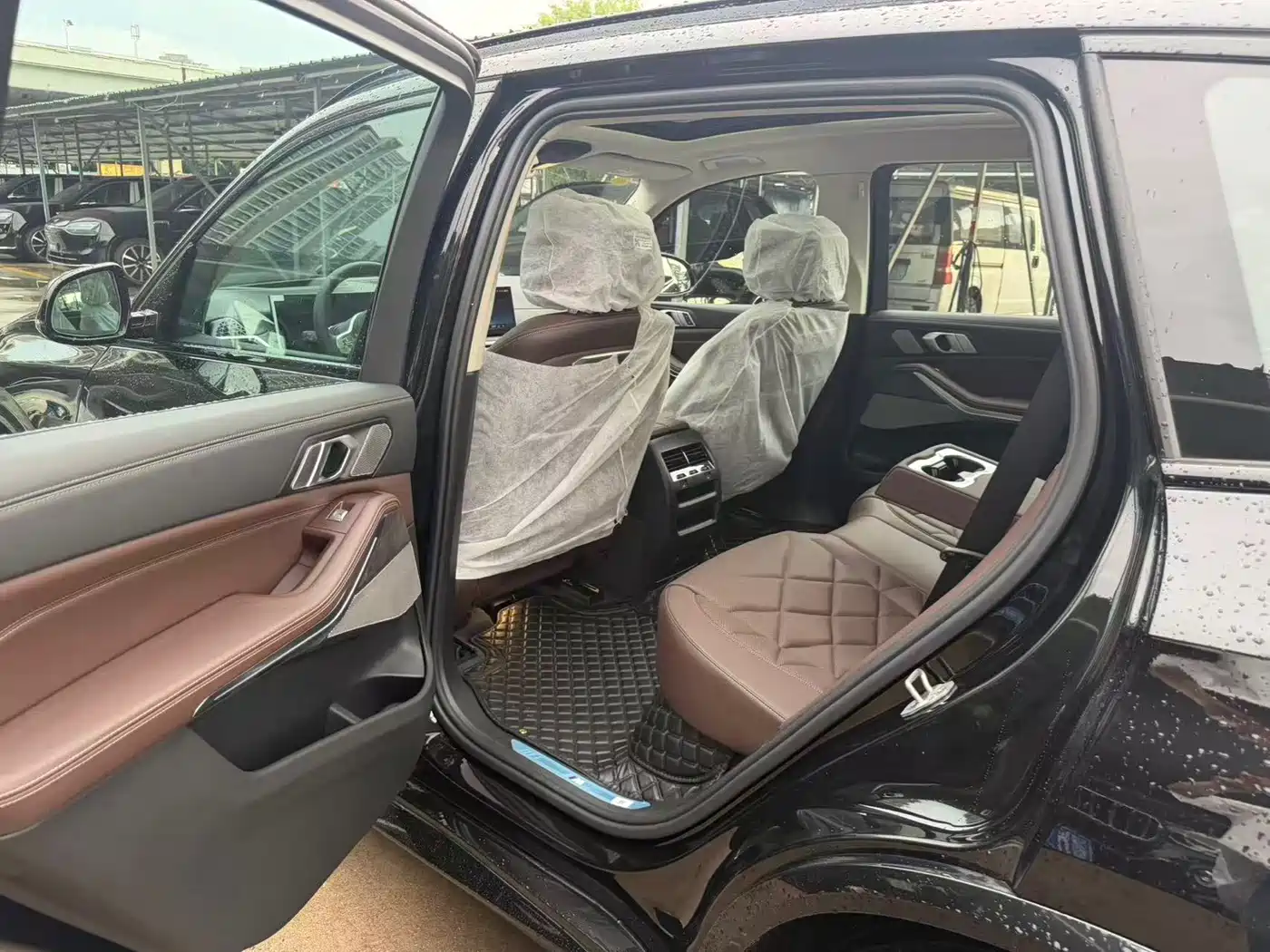 BMW X5 2026 2026 Facelift xDrive 30Li Exclusive M Sport Shadowline Package