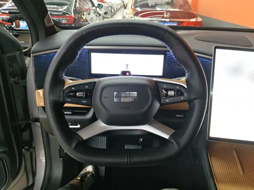 Geely Galaxy Galaxy L7 2023 1.5T 115km Starship фото 11
