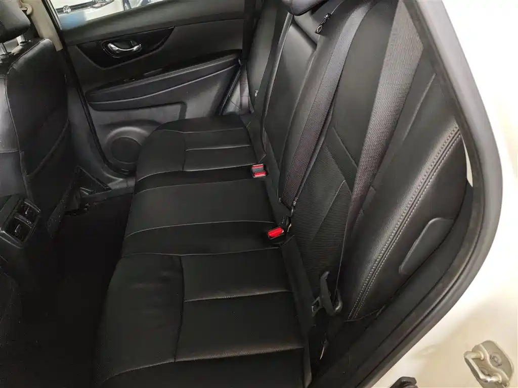 NISSAN QIJUN