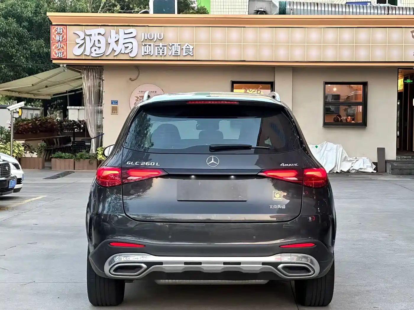 Mercedes-Benz GLC 2023 GLC 260 L 4MATIC Sport 5-seater фото 8