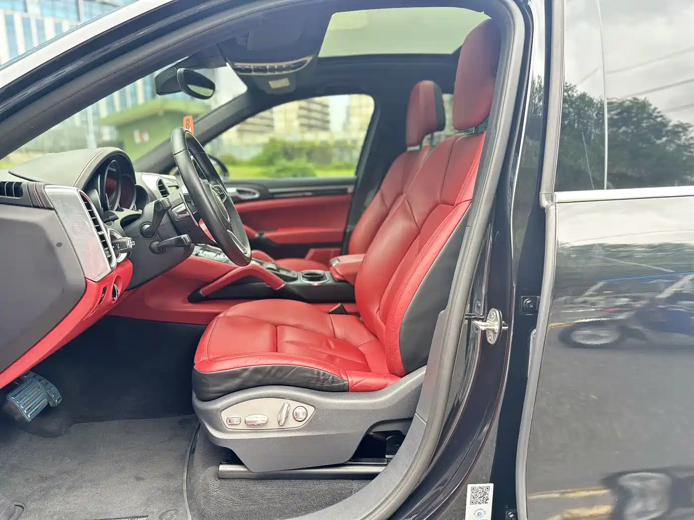 Porsche Cayenne New Energy 2016 Cayenne S E-Hybrid 3.0T фото 3