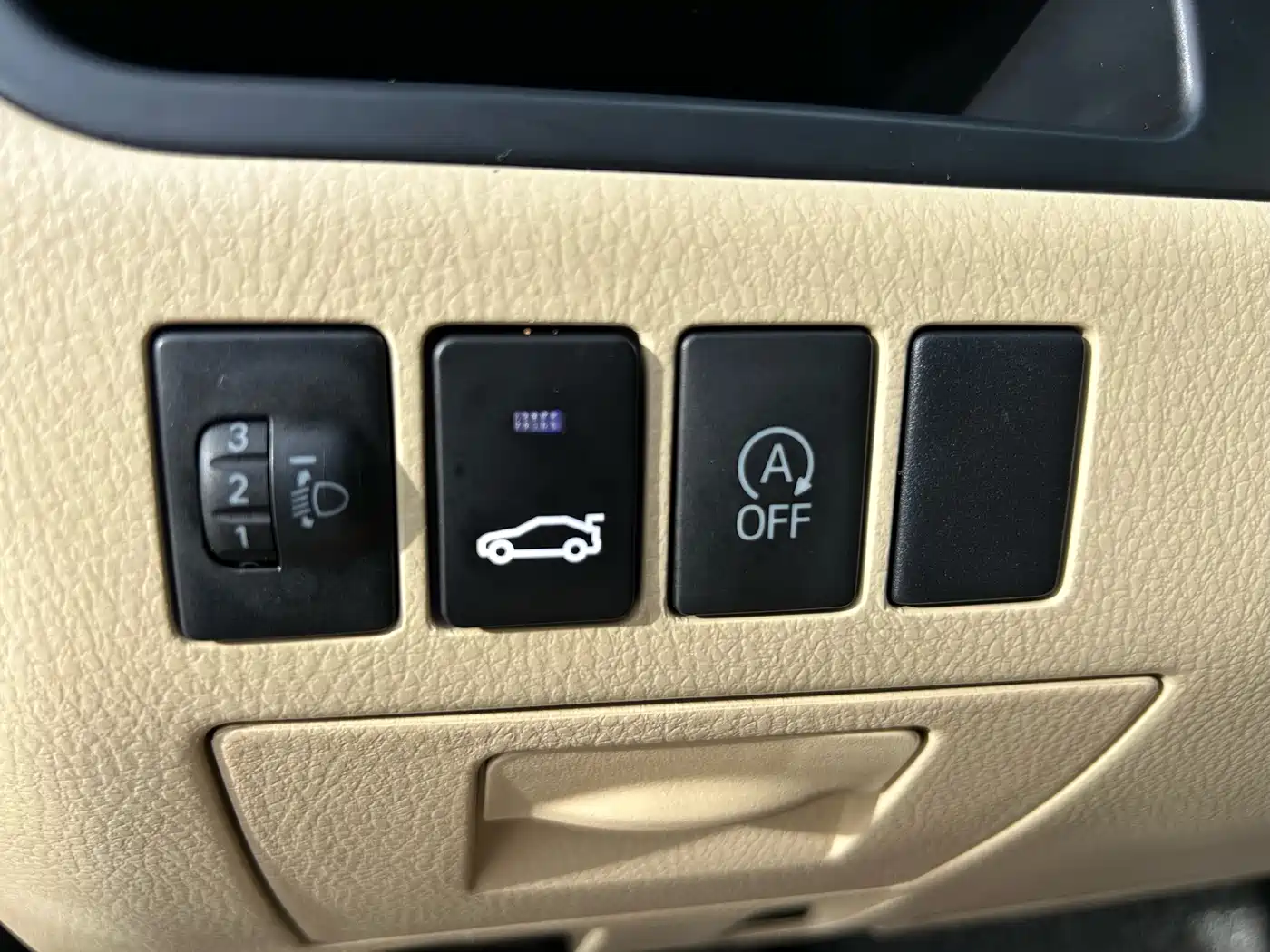 Toyota Highlander 2018 2.0T 2WD Elite 7-seater (China V) фото 31