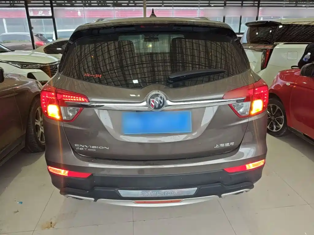 Фото 6 - Buick Envision Plus