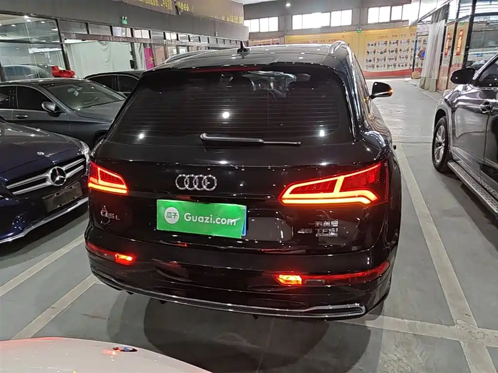 Audi Q5L 2020 45 TFSI Exclusive Fashion фото 6