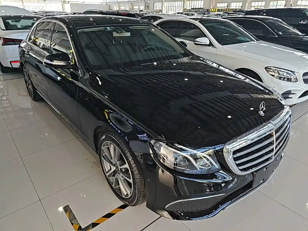 Mercedes-Benz E-Class 2018 Facelift E 300 L Luxury фото 4